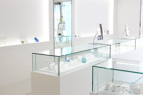 エムズ店内 エムズ 沖縄 店内